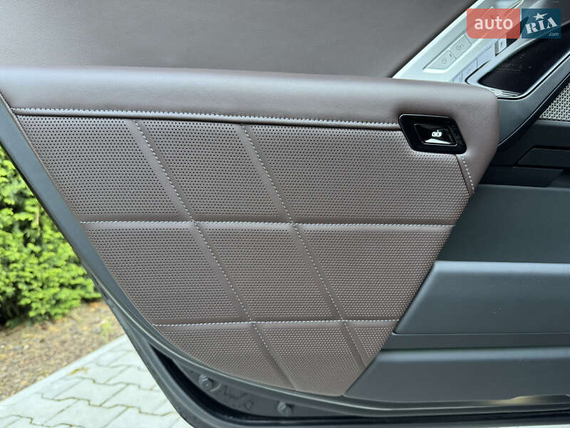 Седан BMW 7 Series 2024 в Киеве фото 28 Седан BMW 7 Series 2024 в Киеве