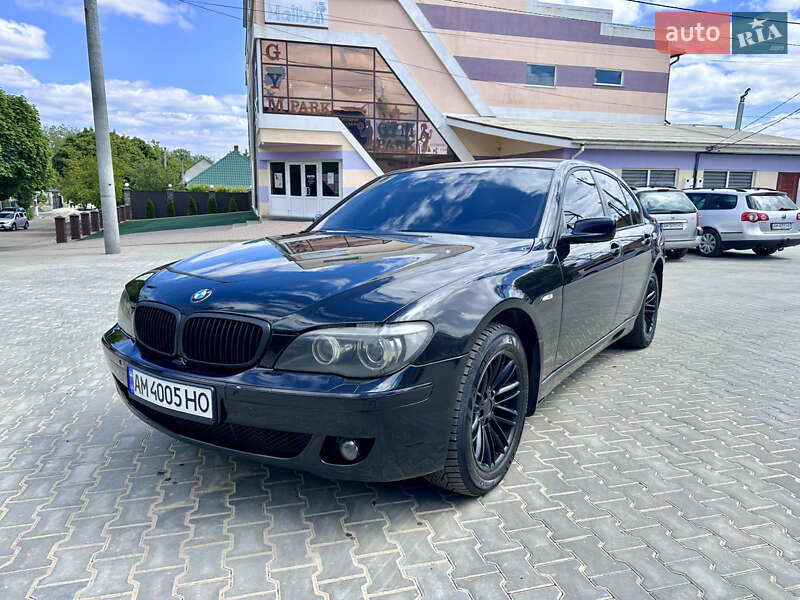 Седан BMW 7 Series 2008 в Радомышле