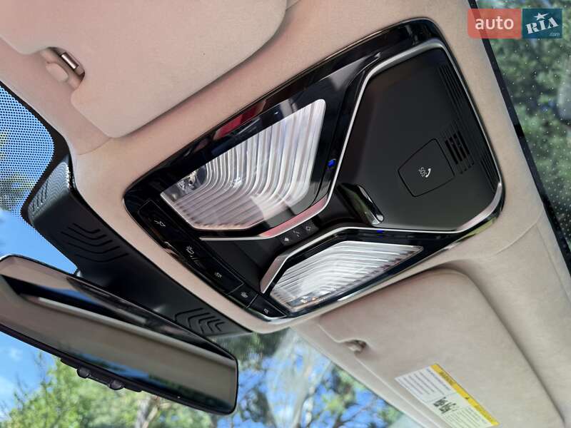 Седан BMW 7 Series 2015 в Львові фото 41 Седан BMW 7 Series 2015 в Львові