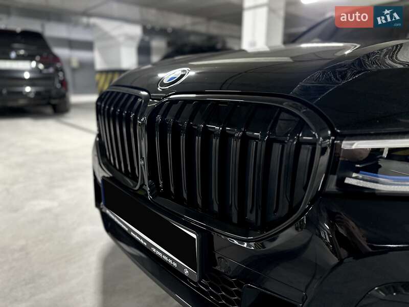 Седан BMW 7 Series 2022 в Дніпрі