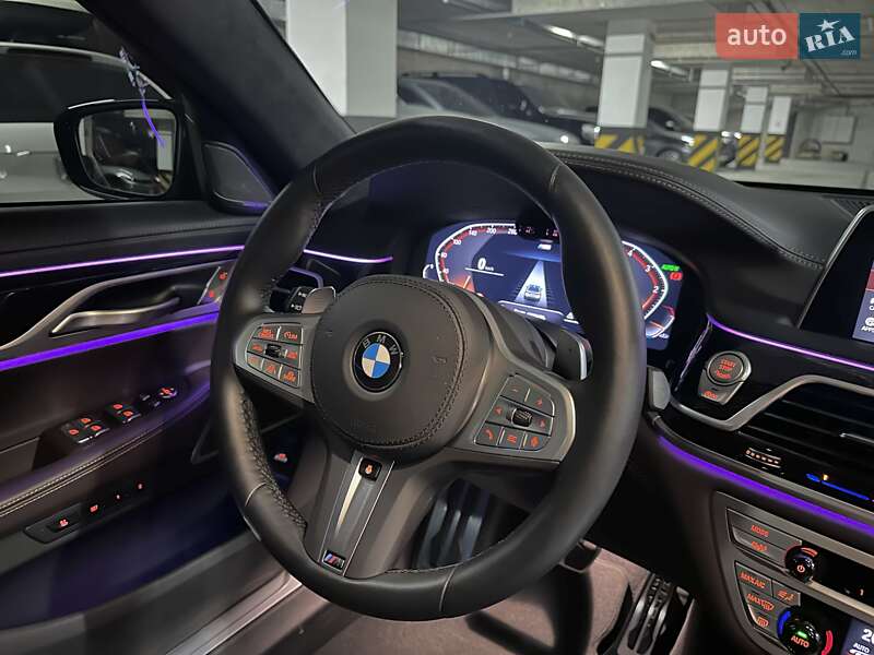 Седан BMW 7 Series 2022 в Дніпрі