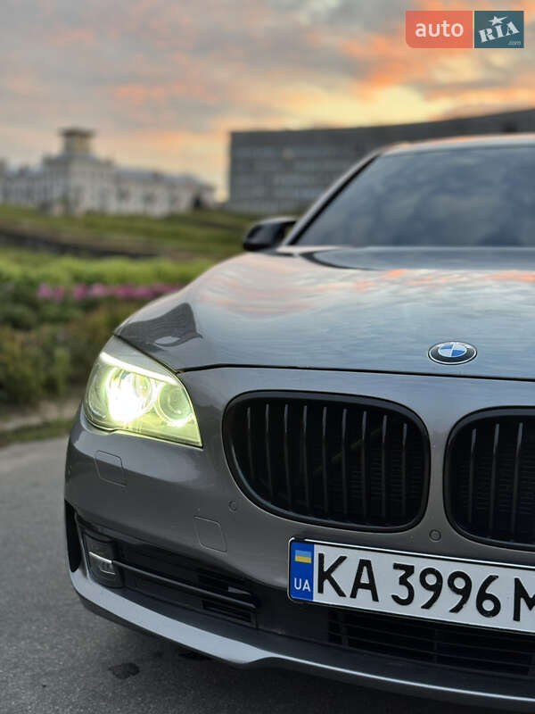 Седан BMW 7 Series 2013 в Сумах