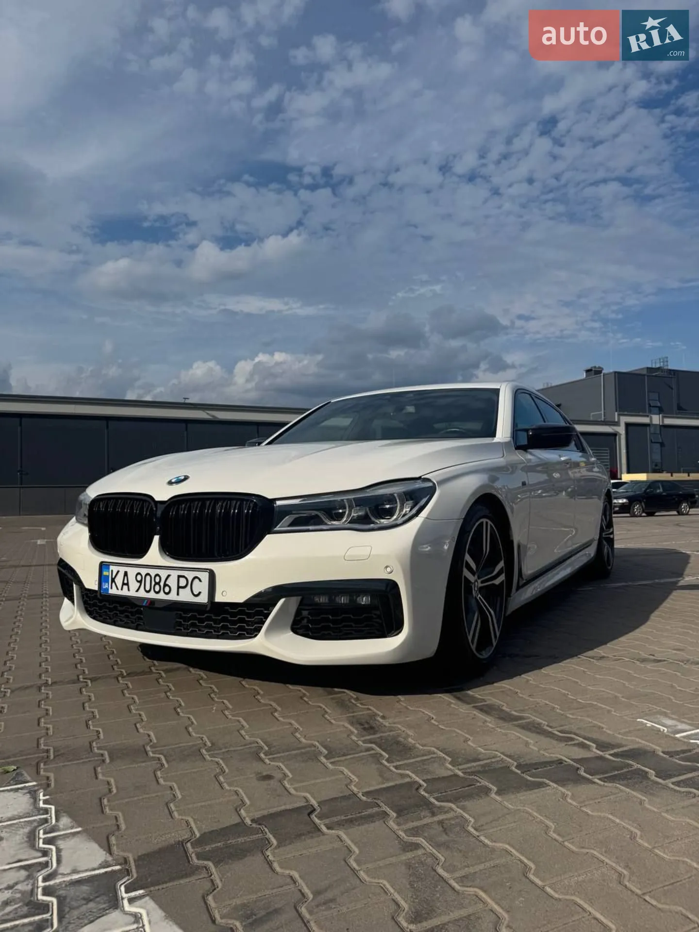 2016 BMW 7er - мініатюра 2