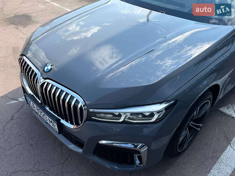 Седан BMW 7 Series 2017 в Києві