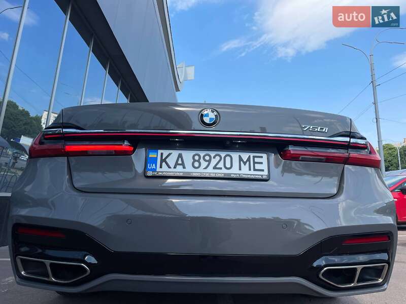 Седан BMW 7 Series 2017 в Києві