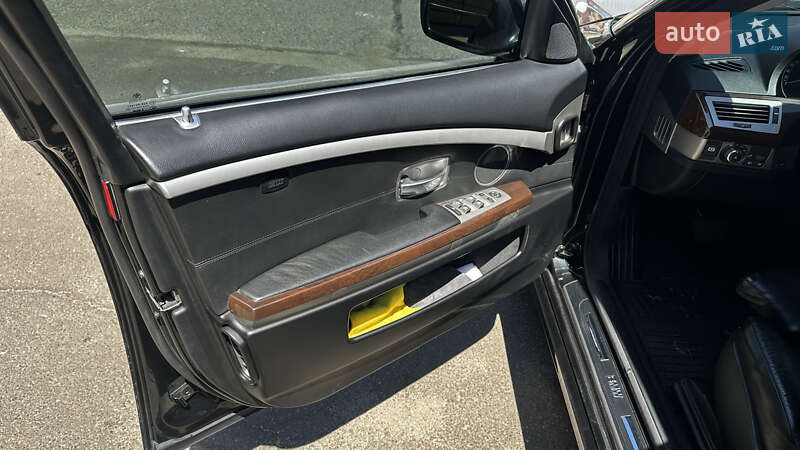 Седан BMW 7 Series 2006 в Николаеве фото 16 Седан BMW 7 Series 2006 в Николаеве