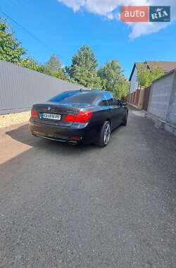 Седан BMW 7 Series 2009 в 