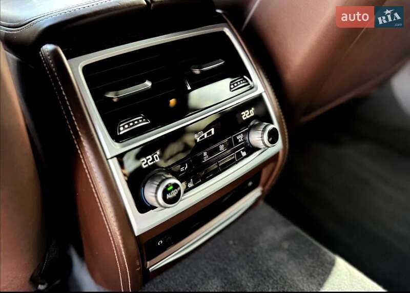 Седан BMW 7 Series 2018 в Одесі