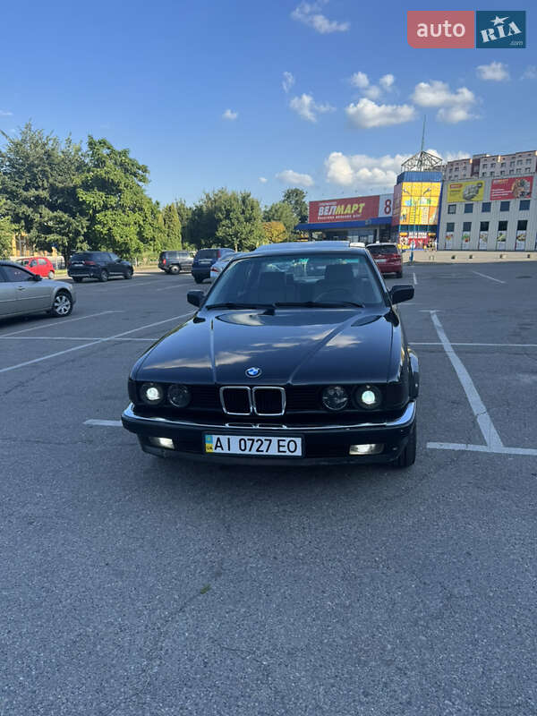 BMW 7 Series 1989