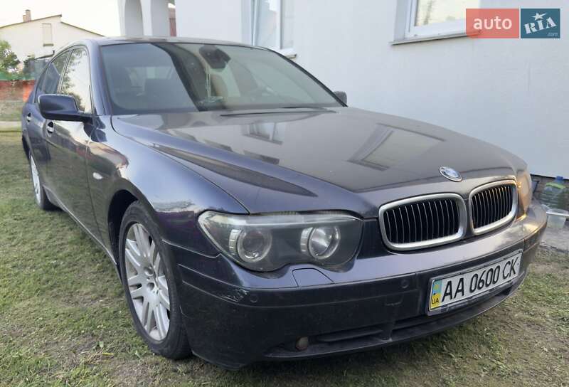 Седан BMW 7 Series 2003 в Гореничах