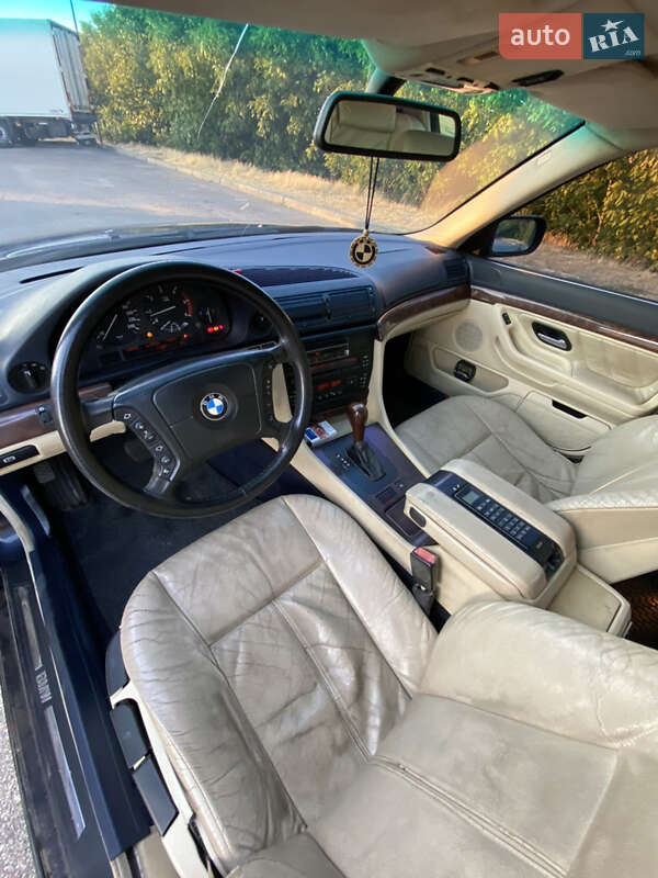 Седан BMW 7 Series 2000 в Одессе фото 9 Седан BMW 7 Series 2000 в Одессе