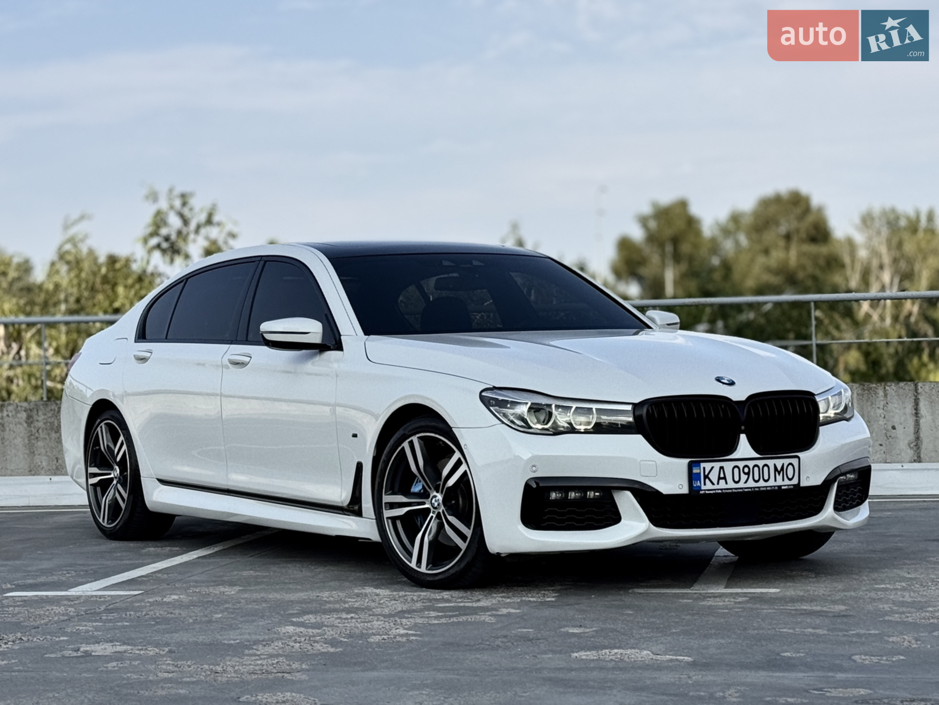 2015 BMW 7er - мініатюра 4