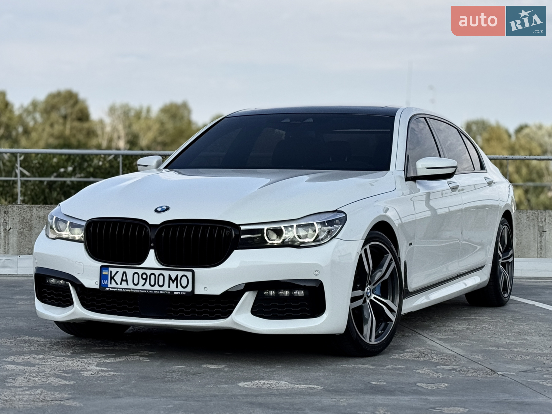 2015 BMW 7er - мініатюра 11
