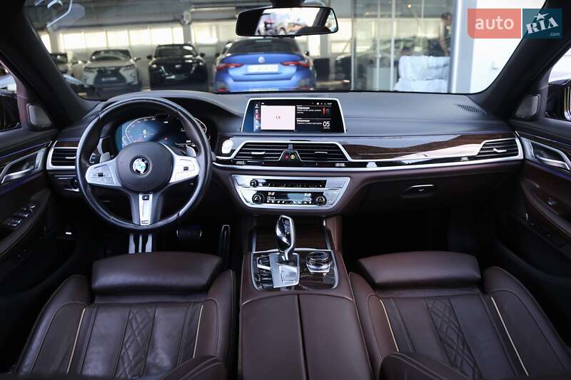 Седан BMW 7 Series 2020 в Києві
