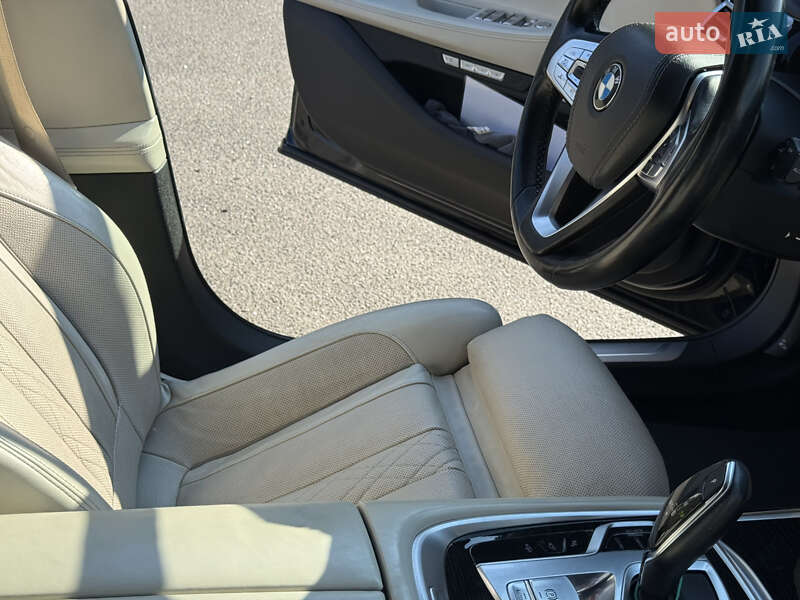 Седан BMW 7 Series 2016 в Киеве фото 15 Седан BMW 7 Series 2016 в Киеве