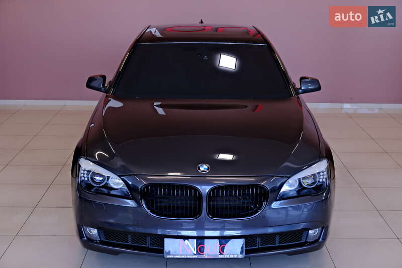 Седан BMW 7 Series 2012 в Одесі