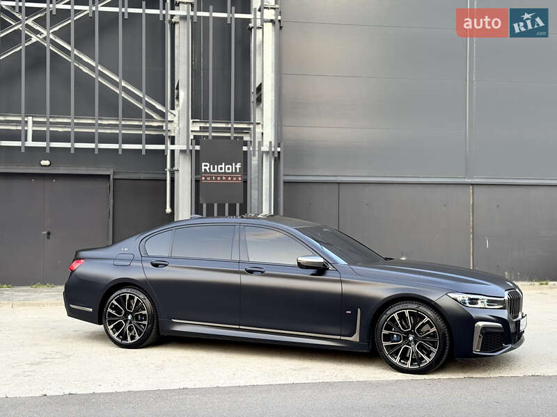 Седан BMW 7 Series 2021 в Киеве