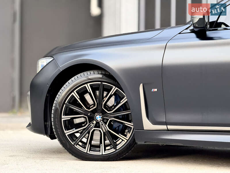 Седан BMW 7 Series 2021 в Киеве