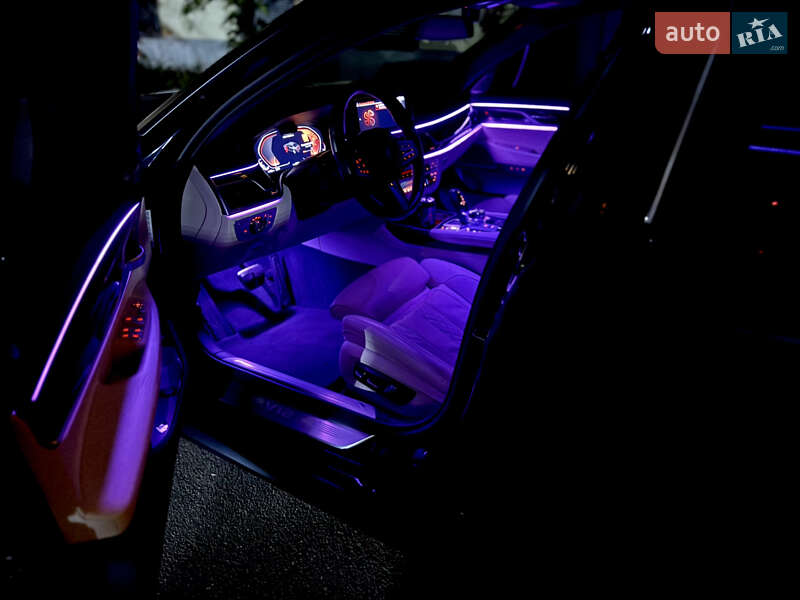 Седан BMW 7 Series 2021 в Киеве