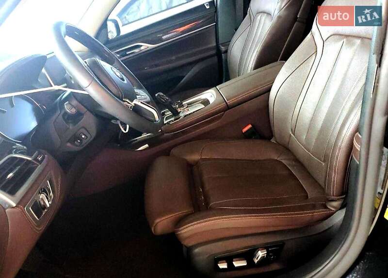 Седан BMW 7 Series 2018 в Одесі