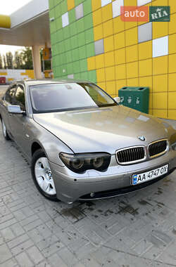 Седан BMW 7 Series 2004 в Киеве