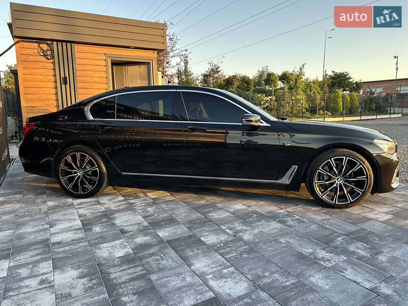 Седан BMW 7 Series 2016 в Виннице фото 8 Седан BMW 7 Series 2016 в Виннице