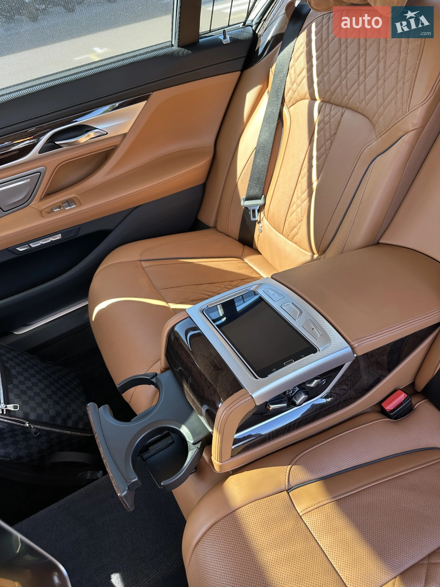 2017 BMW 7er - мініатюра 27
