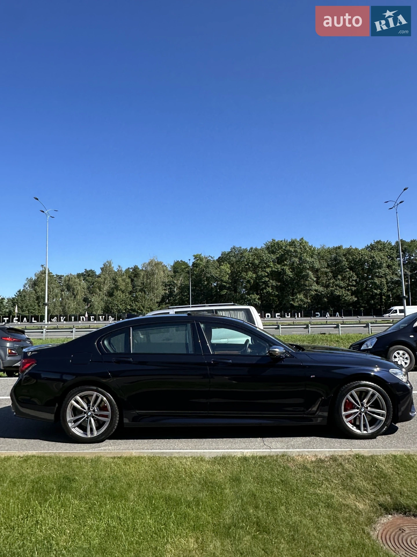 2017 BMW 7er - мініатюра 41