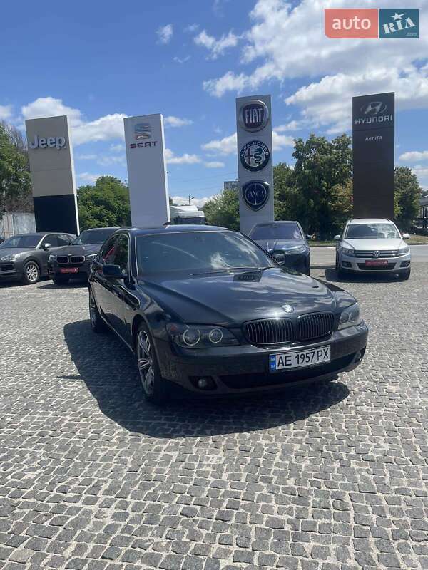 Седан BMW 7 Series 2007 в Днепре