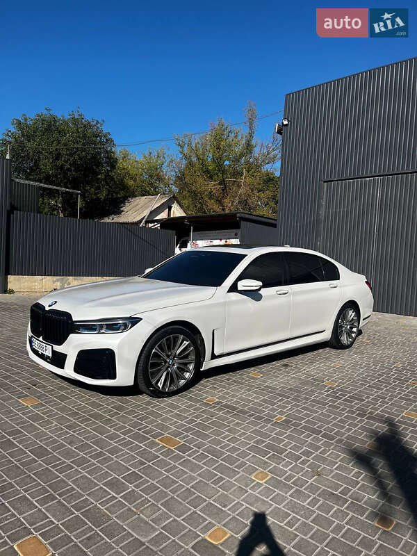 BMW 7 Series 2015