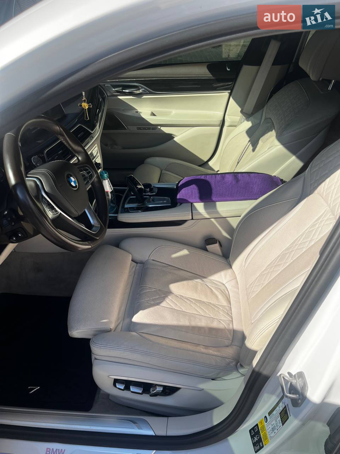 2015 BMW 7er - мініатюра 18