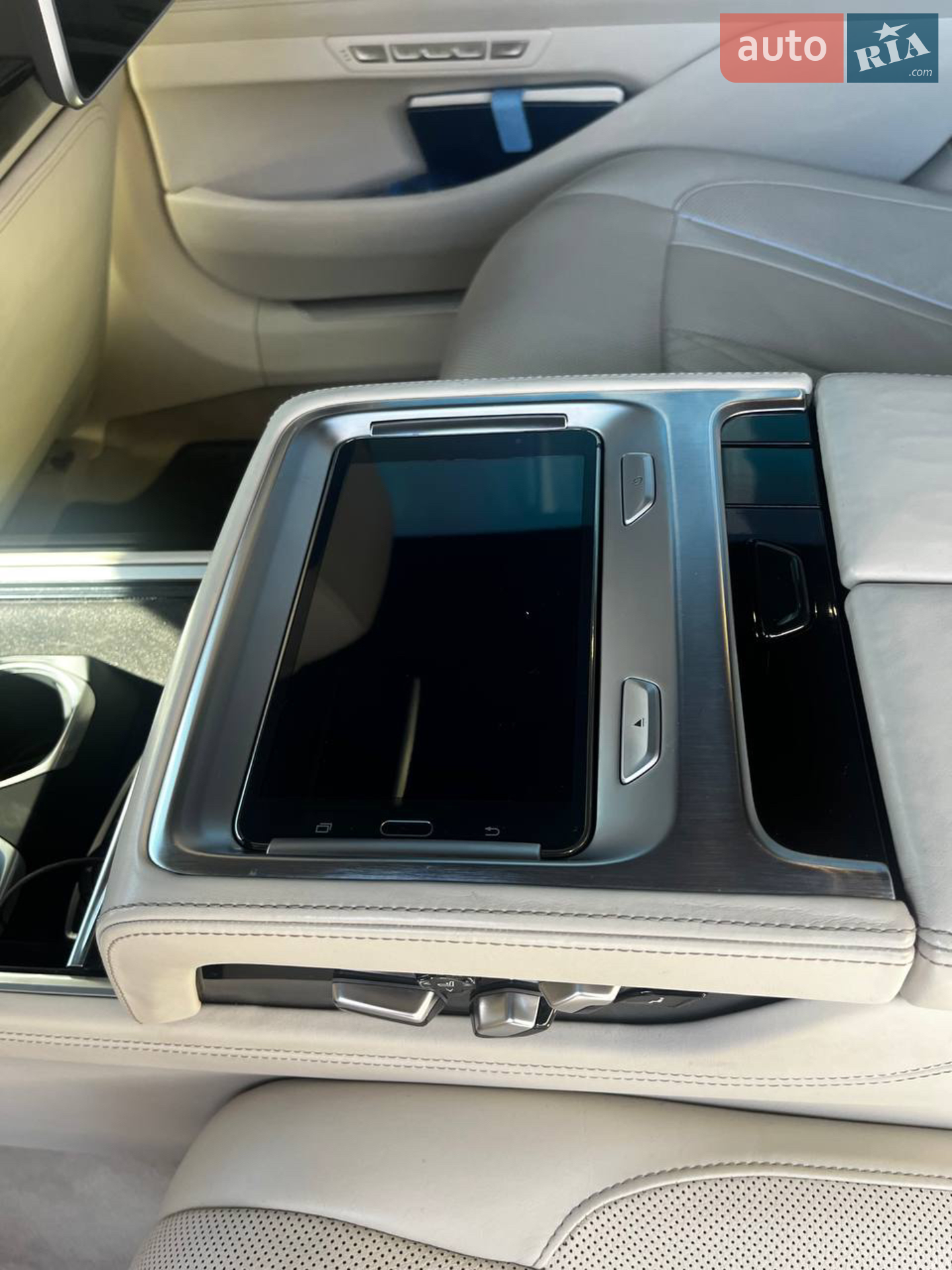 2015 BMW 7er - мініатюра 28