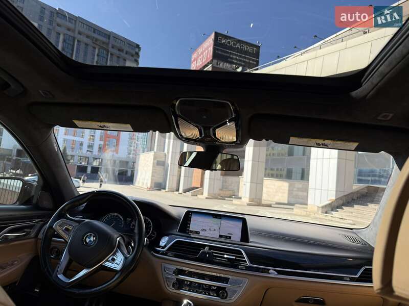 Седан BMW 7 Series 2016 в Киеве