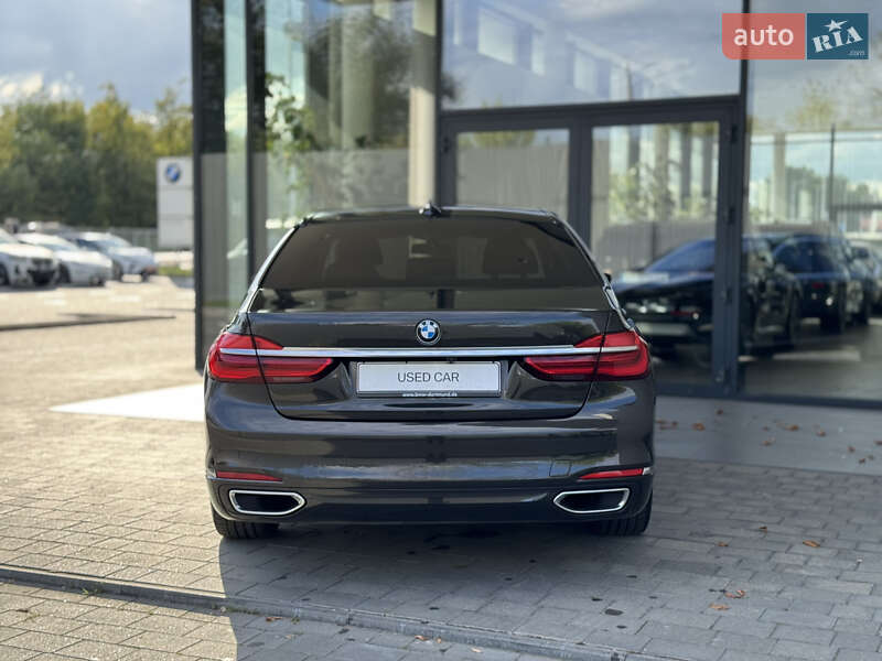 Седан BMW 7 Series 2016 в Ивано-Франковске фото 5 Седан BMW 7 Series 2016 в Ивано-Франковске