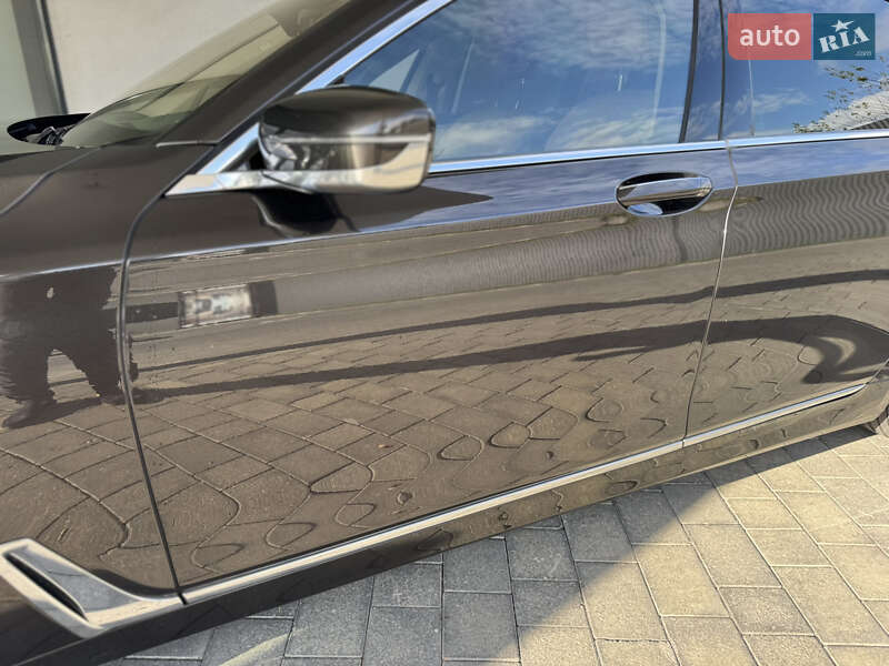 Седан BMW 7 Series 2016 в Ивано-Франковске фото 21 Седан BMW 7 Series 2016 в Ивано-Франковске