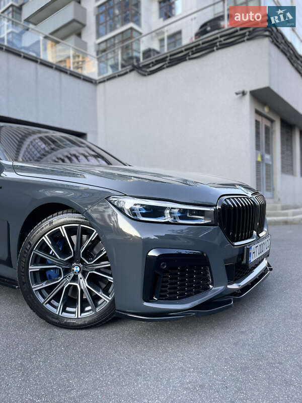 Седан BMW 7 Series 2020 в Киеве