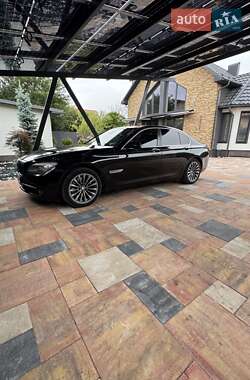 Седан BMW 7 Series 2011 в Коломые