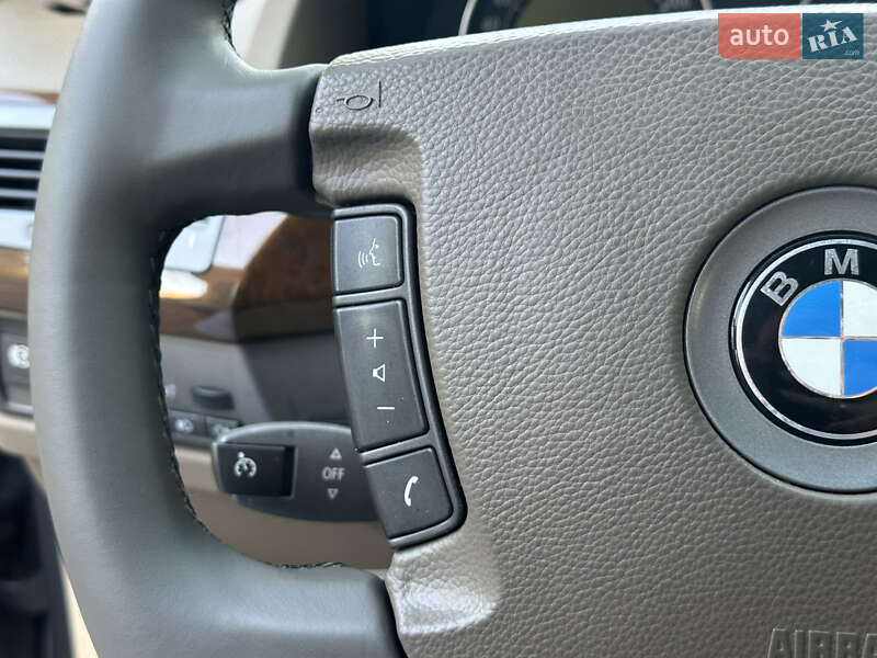 Седан BMW 7 Series 2004 в Одессе