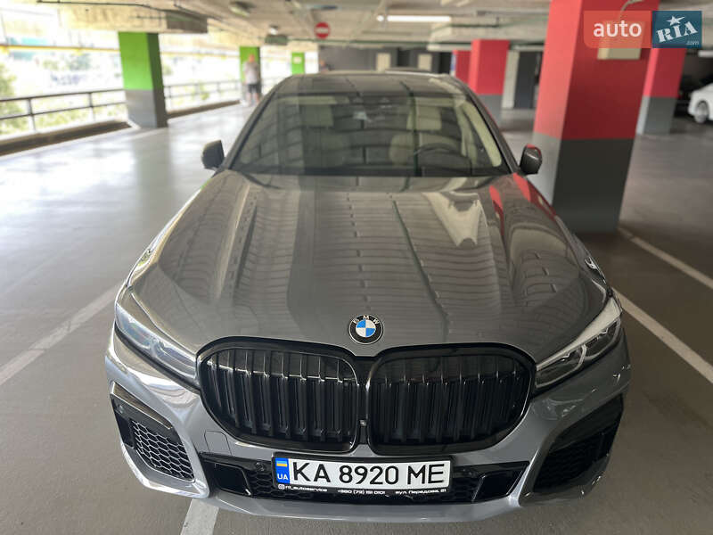 Седан BMW 7 Series 2017 в Киеве фото 5 Седан BMW 7 Series 2017 в Киеве