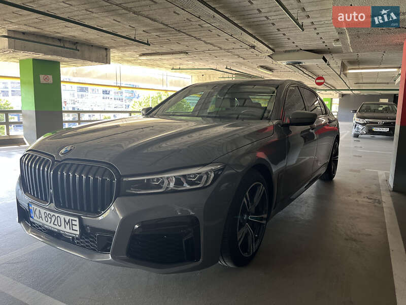 Седан BMW 7 Series 2017 в Киеве фото 20 Седан BMW 7 Series 2017 в Киеве