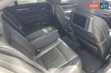 Седан BMW 7 Series 2011 в 