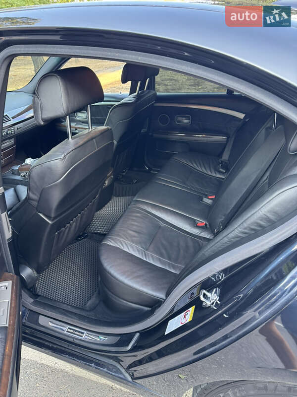 Седан BMW 7 Series 2007 в Одессе