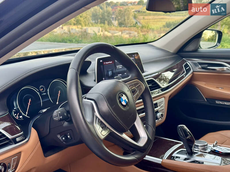 Седан BMW 7 Series 2016 в Тернополе фото 60 Седан BMW 7 Series 2016 в Тернополе