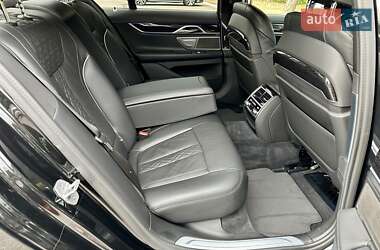 Седан BMW 7 Series 2022 в Киеве