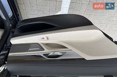 Седан BMW 7 Series 2015 в 