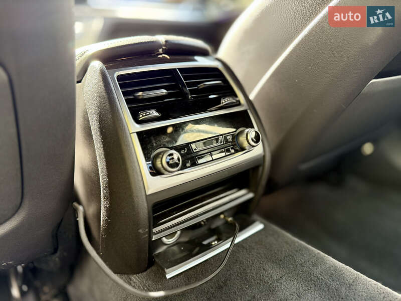 Седан BMW 7 Series 2019 в Киеве