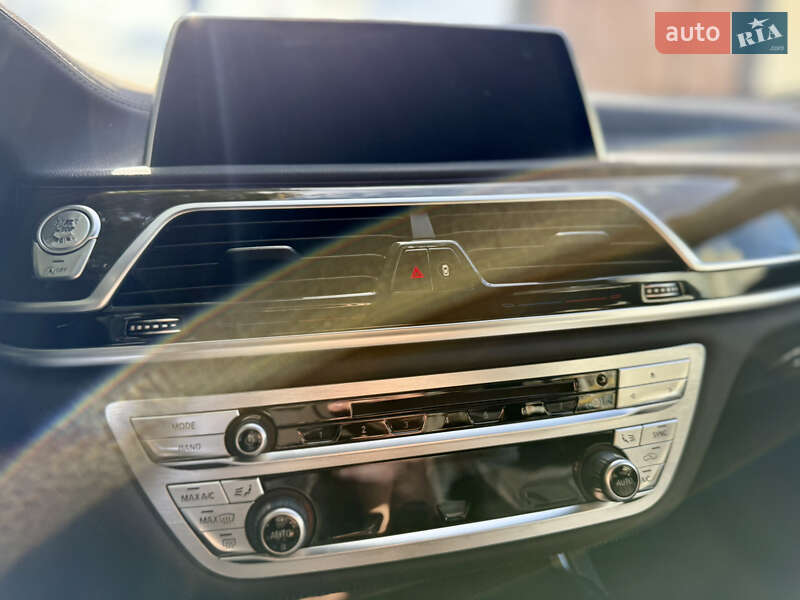 Седан BMW 7 Series 2019 в Киеве