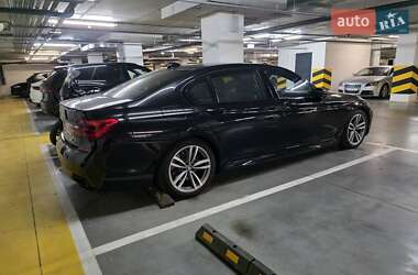 Седан BMW 7 Series 2017 в Киеве