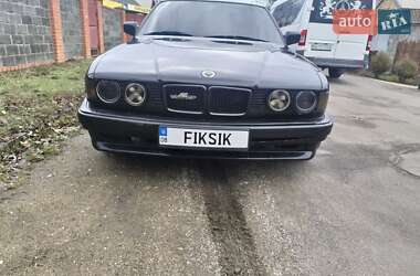 Седан BMW 7 Series 1992 в Днепре