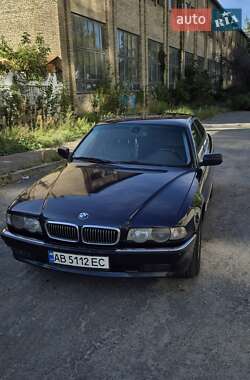 Седан BMW 7 Series 2000 в Киеве